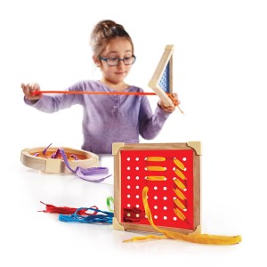 Geo Shape, fűzőjáték, Guidecraft, szín: Többszínű, méret: doboz: 38x9x25 cm – illusztráció