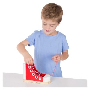 Tanuljunk meg cipőt fűzni! készségfejlesztő játék, szín: Többszínű, méret: 20x9x13 cm – illusztráció