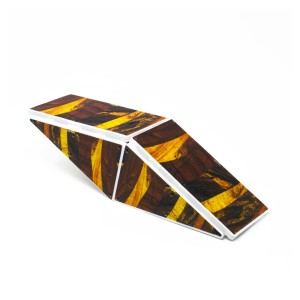 Magna-Tiles Structures, A telhetetlen hernyócska, Kerti piknik, Eric Carle, szín: Többszínű, méret: doboz: 17x7x16 cm – illusztráció