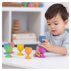 Színes fapoharak, TickiT, szín: Többszínű, méret: 4x4x7 cm – illusztráció